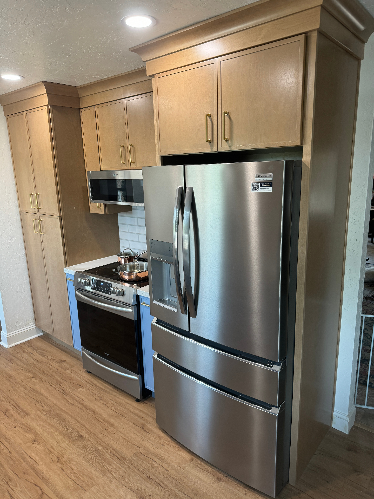 Maple Kitchen with Panel-Ready Fridge